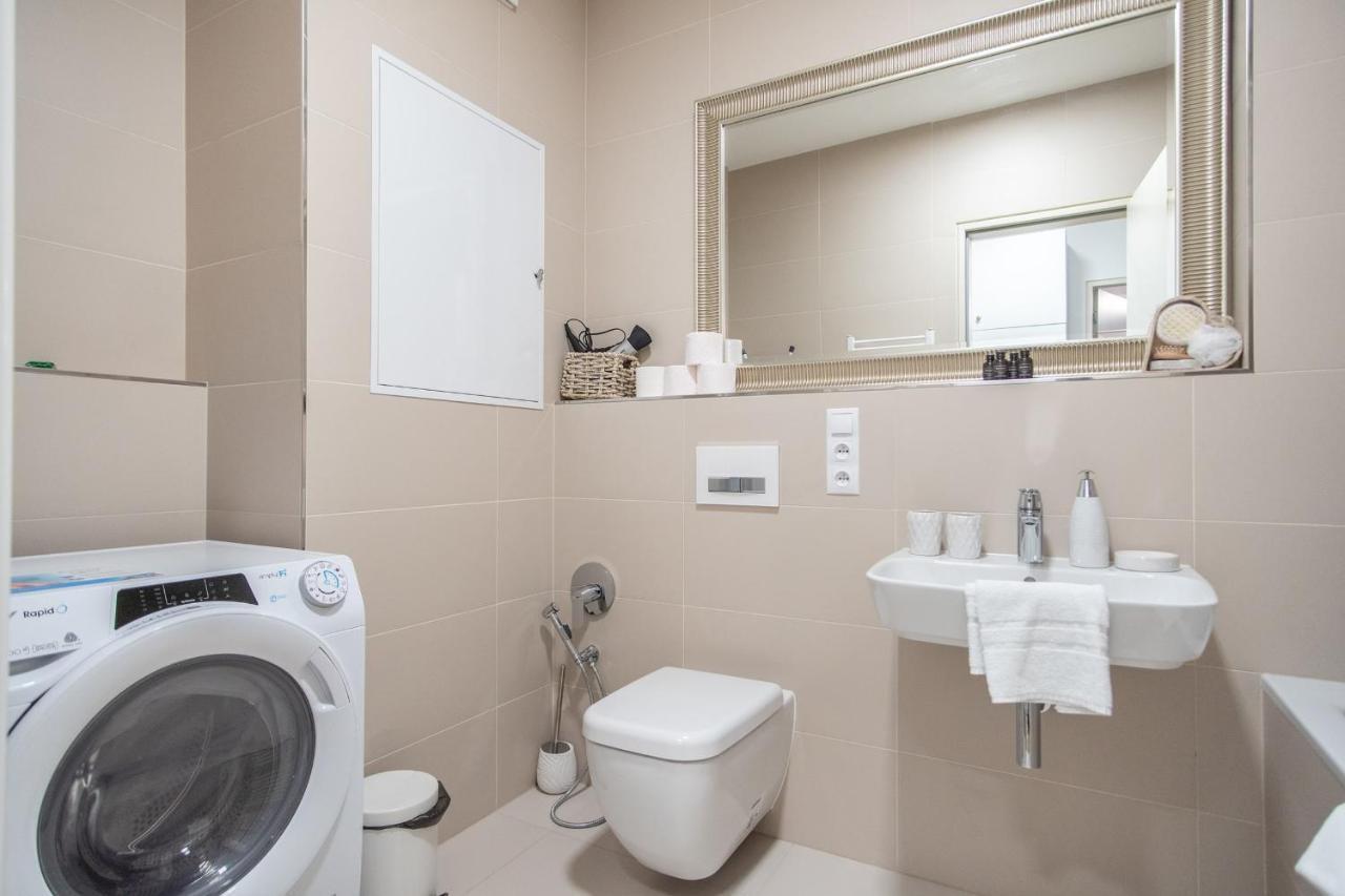 Apartment With Balcony Prague Luaran gambar